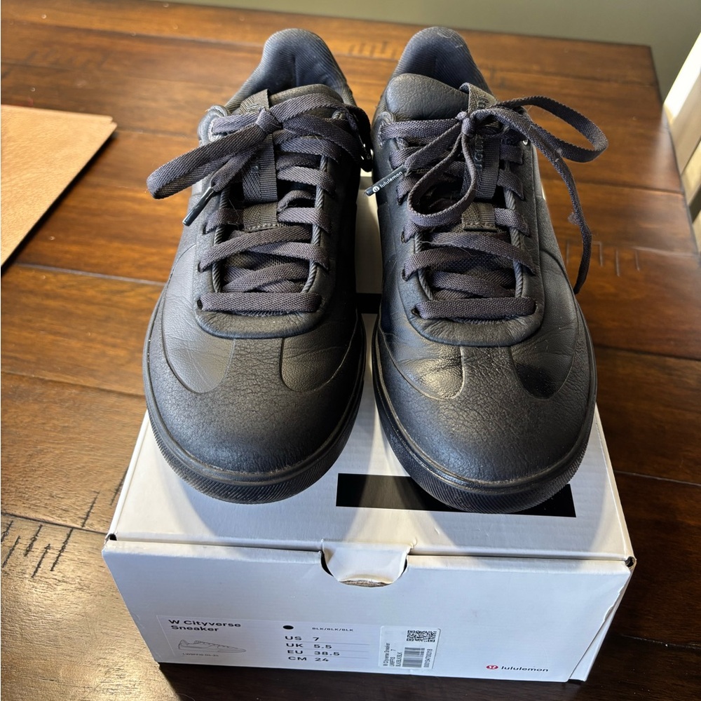 lululemon athletica Black Sneakers